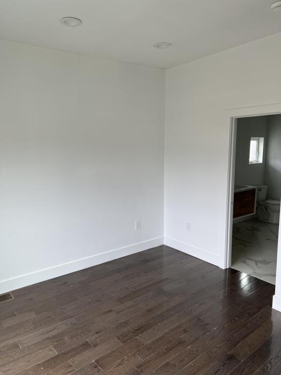 Building Photo - 614 Edmond St