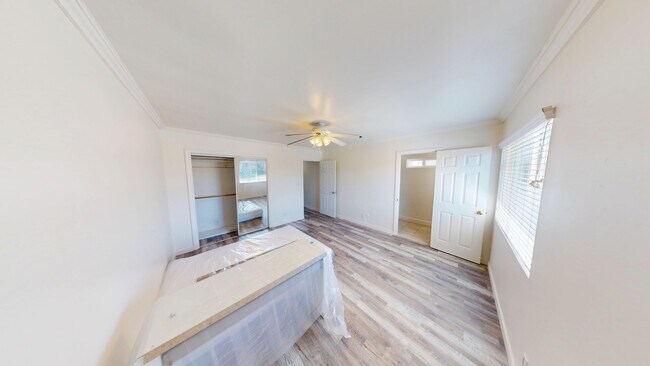 Building Photo - 4933 63rd St