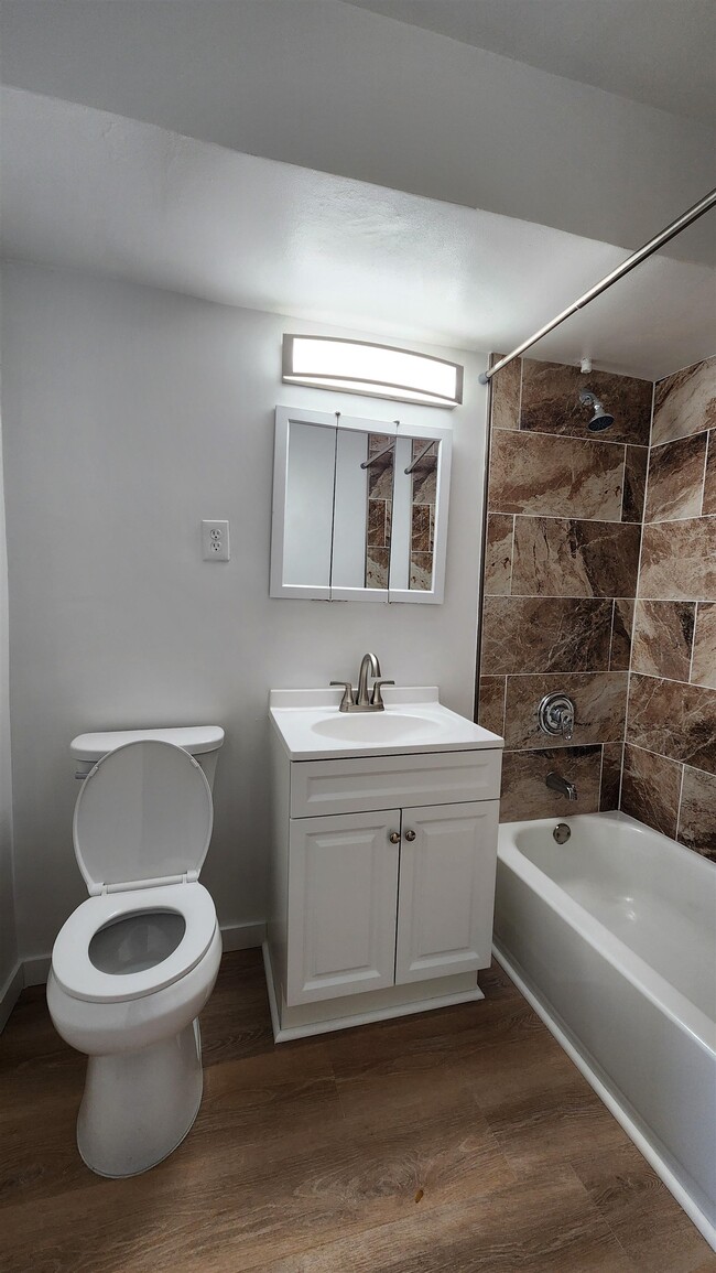 Building Photo - 280 Marin Blvd