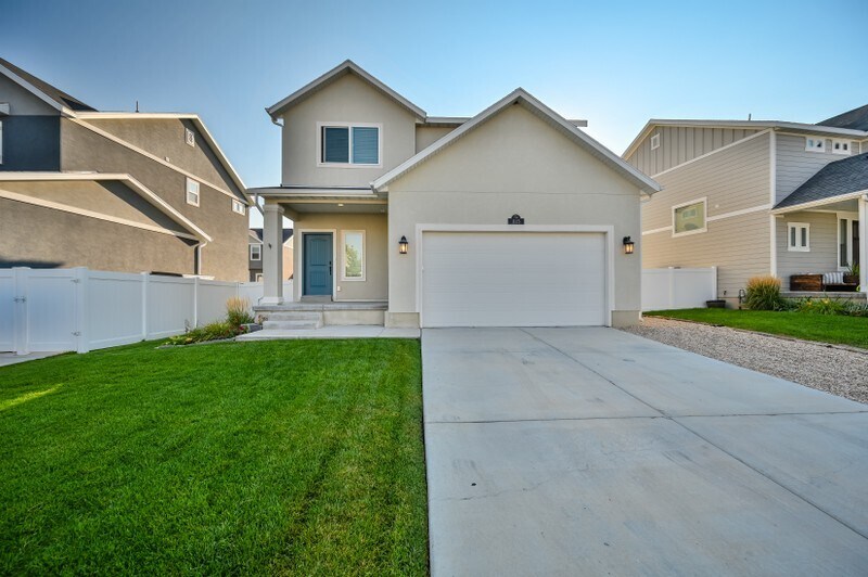 Building Photo - 1113 Meadow Walk Dr