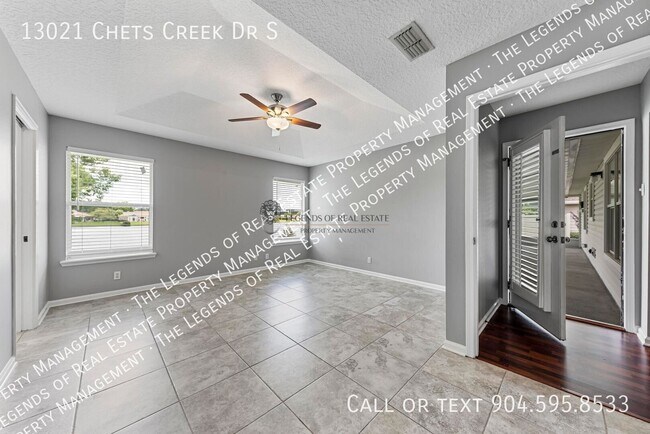 Building Photo - 13021 Chets Creek Dr S