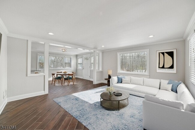 Building Photo - 64 Shunpike Rd