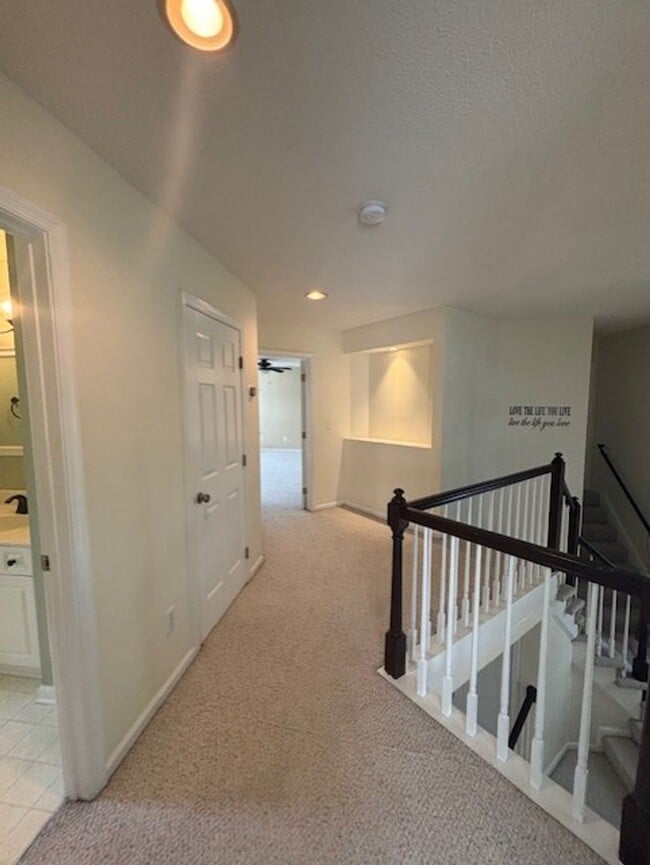 Building Photo - 3301 Sacramento Dr