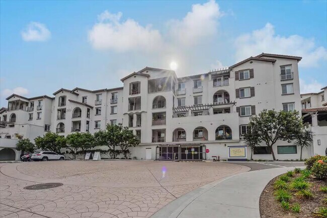 Building Photo - 10635 Calle Mar De Mariposa