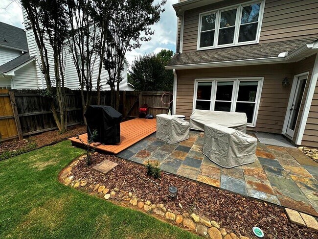 Building Photo - 11640 Vista Forest Dr