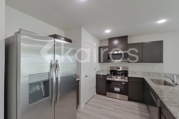 Building Photo - 14262 Ruffian Ave