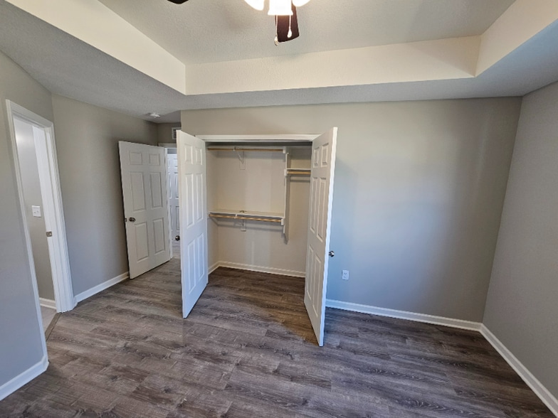 Building Photo - 626 Prospect St