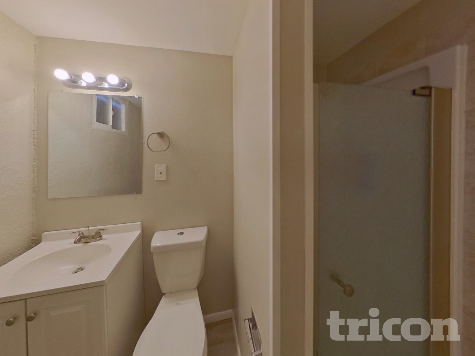 Building Photo - 1312 Rainier Dr