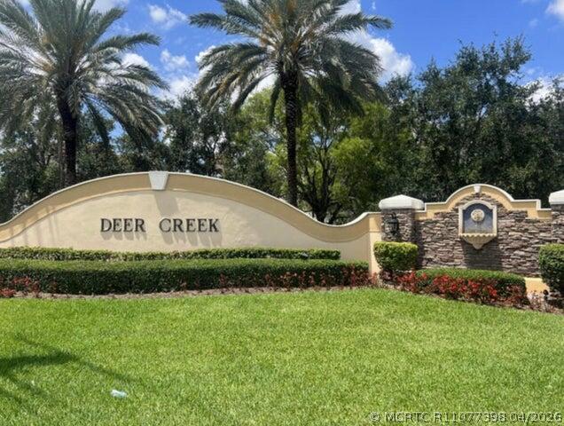 Building Photo - 2420 Deer Creek Country Club Blvd
