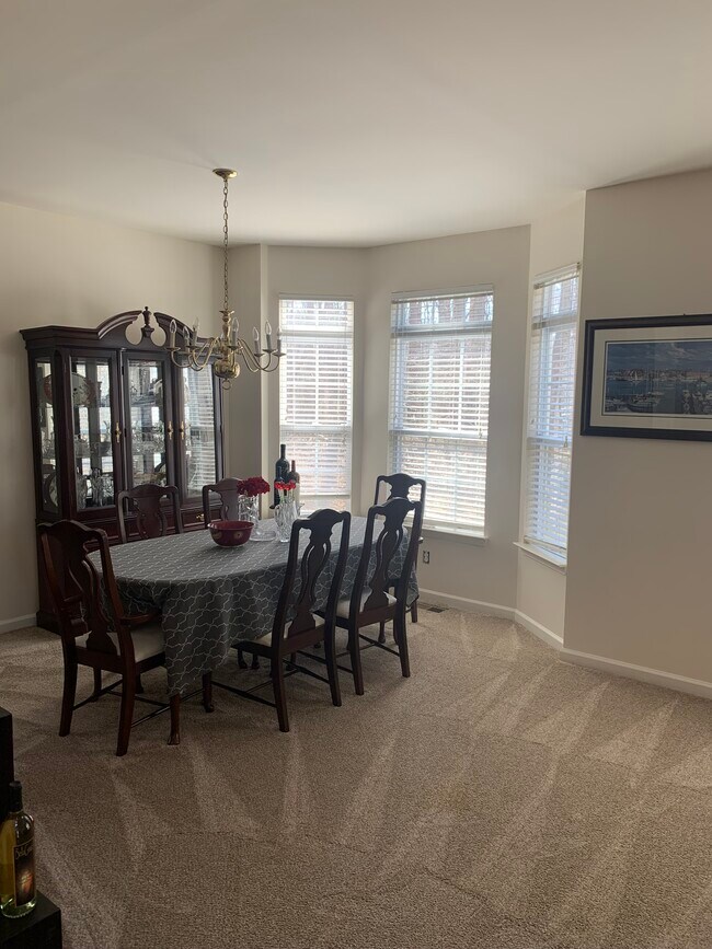 Building Photo - 5475 Wooded Way