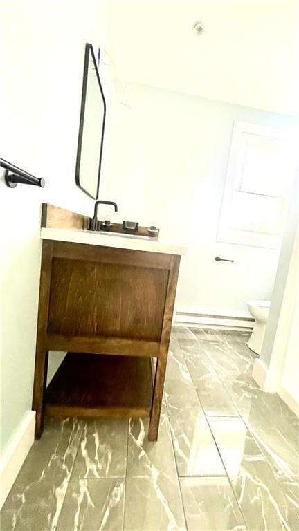 Building Photo - 216 Maple Ave