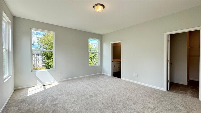 Building Photo - 1479 Creekside Cir NW