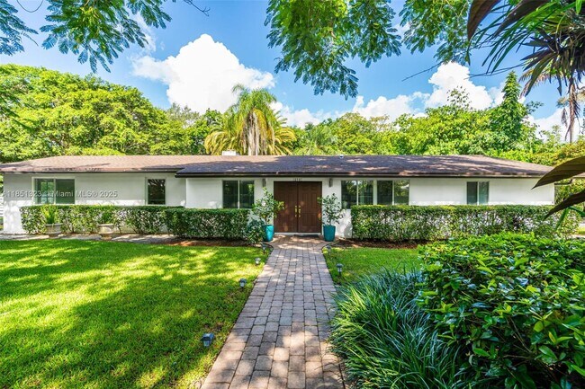 Building Photo - 12700 SW 80th Ave