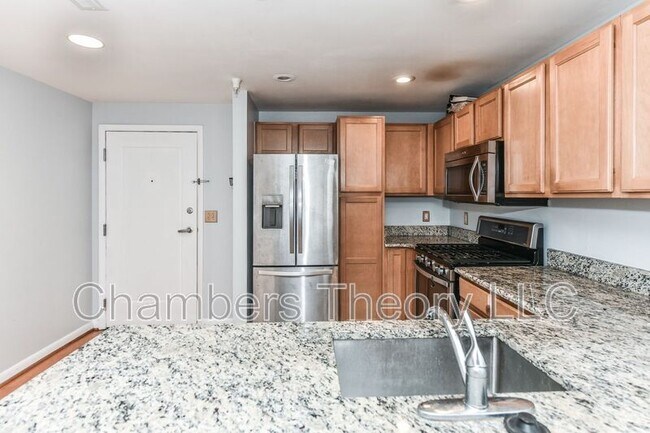 Building Photo - 350 G St SW