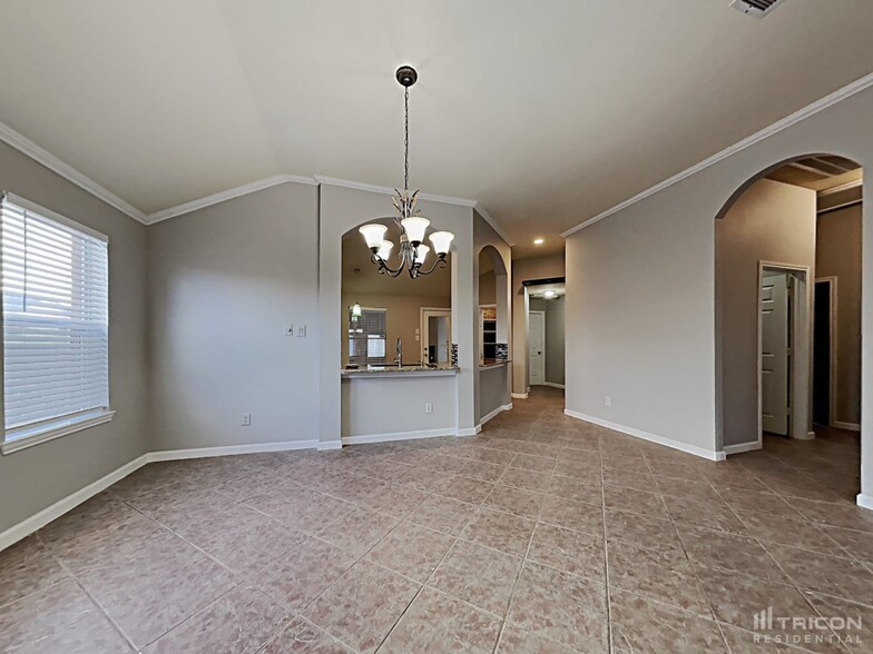 Building Photo - 1240 Estival Dr