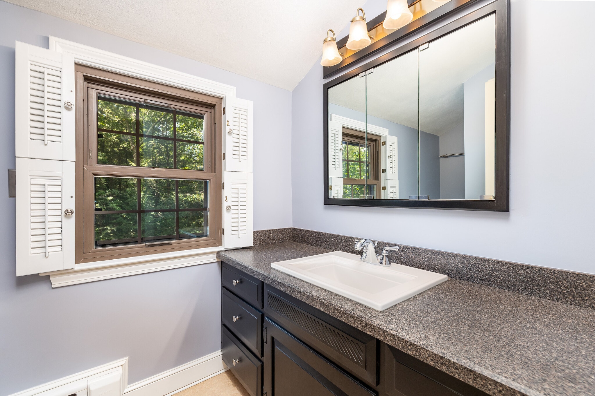 Building Photo - 171 Silver St