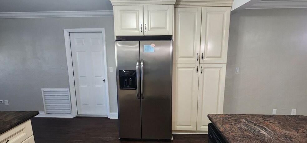 Building Photo - 8211 7th St N