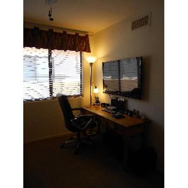 Building Photo - Sabino Canyon Furnished Vacation Home