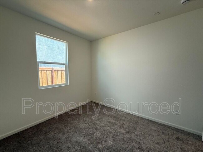 Building Photo - 2454 Cortese St