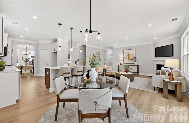 Building Photo - 2869 Atwater Pond Cir