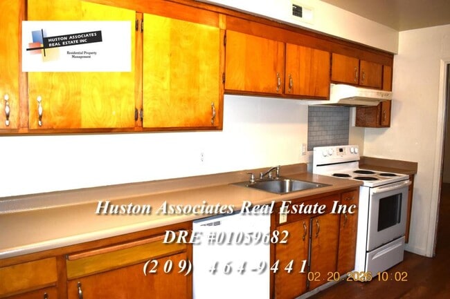 Building Photo - 6713 N El Dorado St