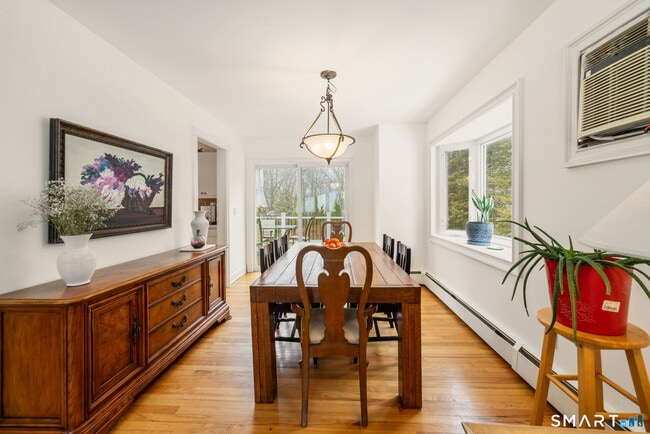 Building Photo - 16 Cushing Dr