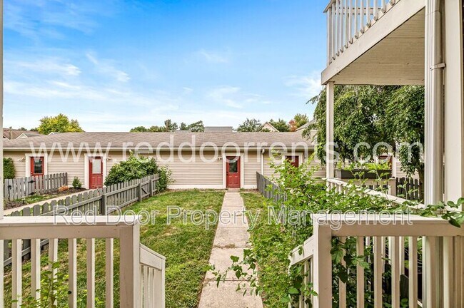 Building Photo - 2406 N Delaware St