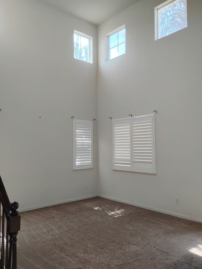 Building Photo - 1261 Baxter Dr