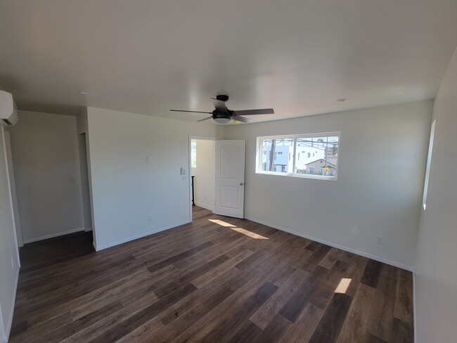 Master Bedroom - 5717 Airdrome St