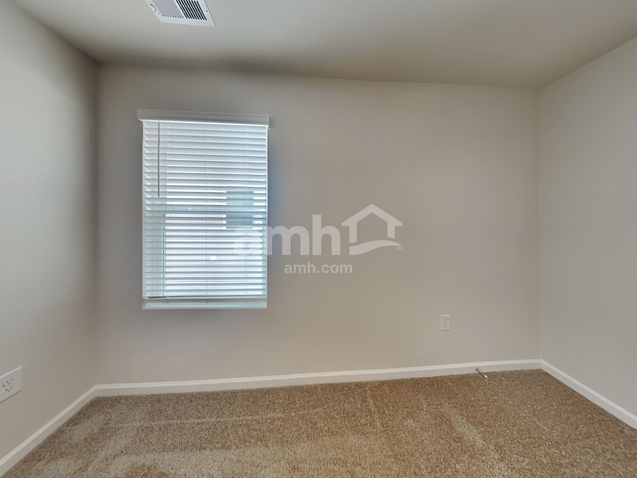 Building Photo - 3264 Emberly Dr