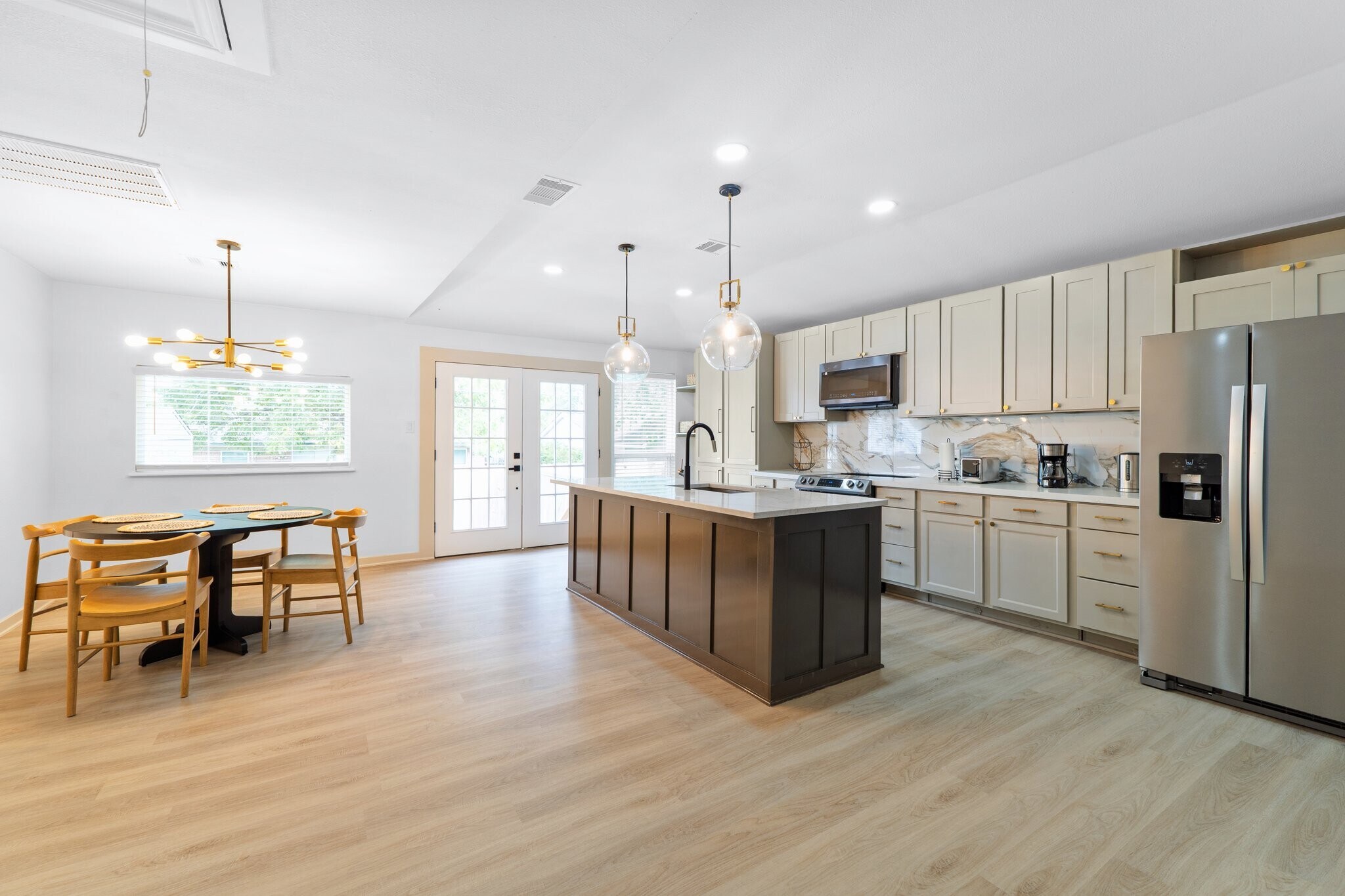 Building Photo - 5515 Cannonway Dr