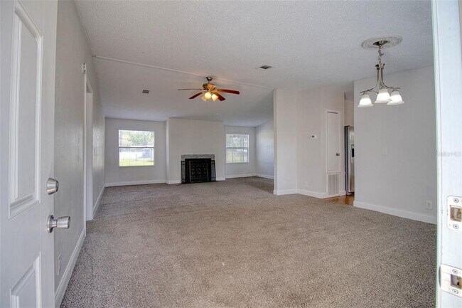 Building Photo - 6804 Stafford Rd