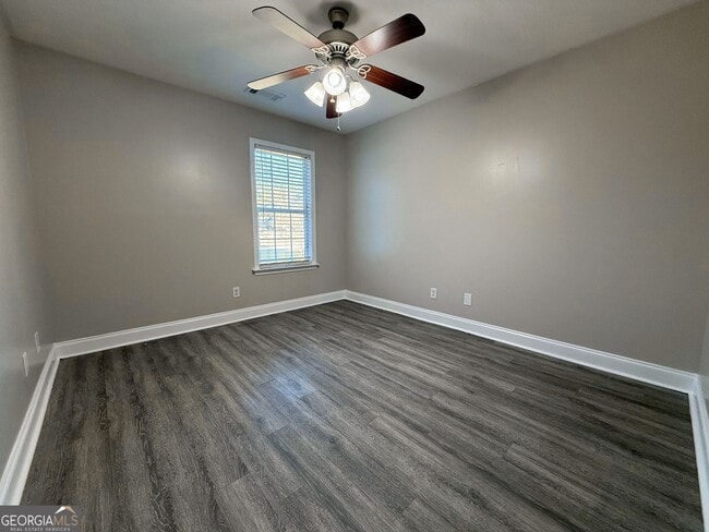 Building Photo - 1003 Moss Creek Cir