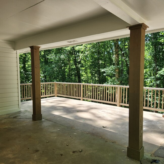 Building Photo - 6218 Stewart Rd
