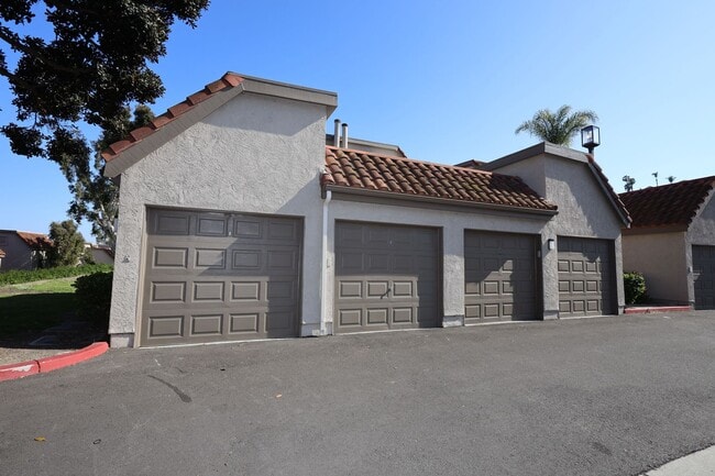 Building Photo - 28092 Mariposa
