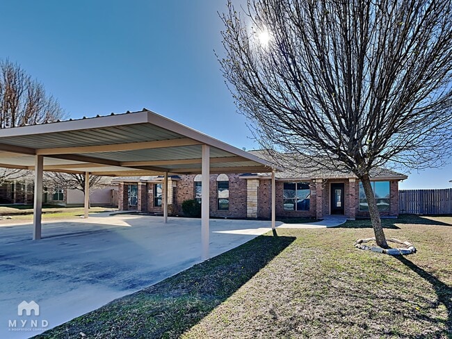 Building Photo - 108 Jolin Ln