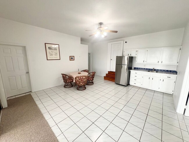 Building Photo - Stunning Ocean View 4/4 Home in Highly Desirable Neighborhood