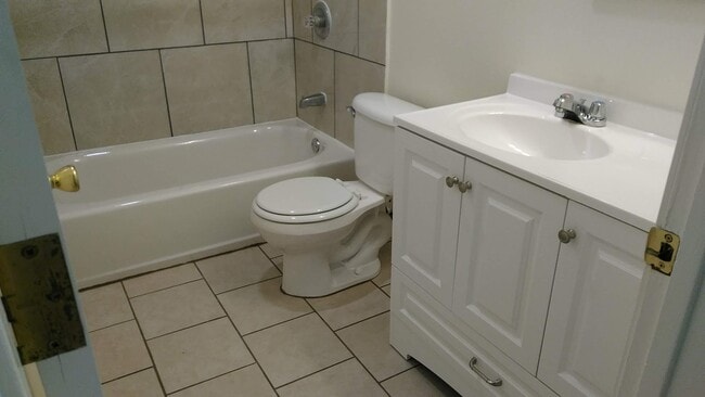 Building Photo - 1440 Orange St