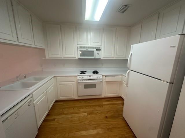 Building Photo - 200 Salt Air Dr