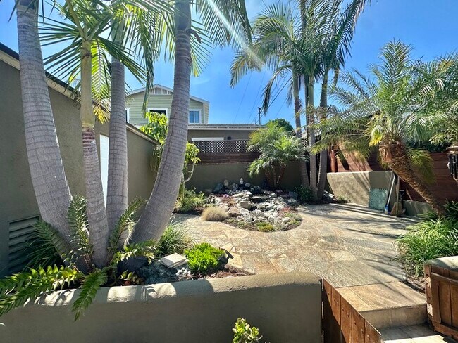 Building Photo - Meticulously Upgraded Single Family Home Point Loma Home Minutes From Liberty Station, Sunset Cli...