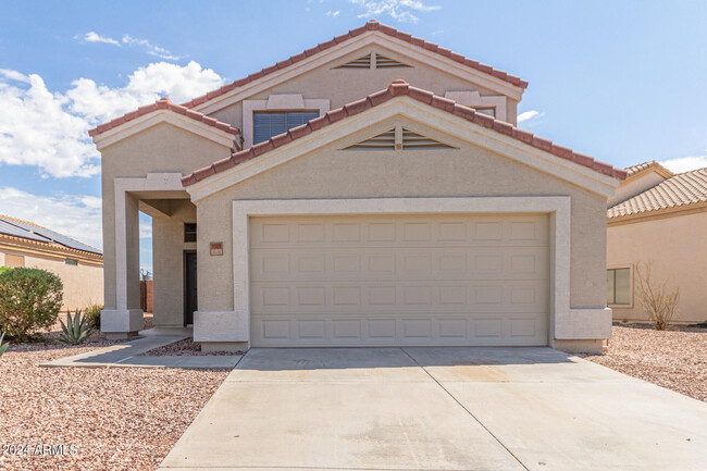 Building Photo - 1009 S 239th Dr
