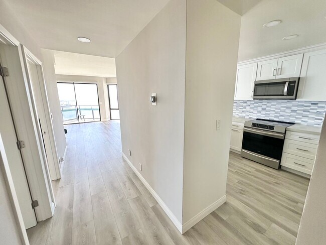 Building Photo - Oceanfront High-Rise Living – Stunning 1BR w/ Panoramic Views & Resort Amenities