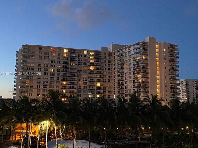 Building Photo - 3800 S Ocean Dr