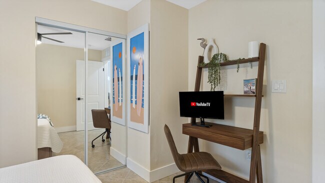 Building Photo - 79 S Brevard Ave