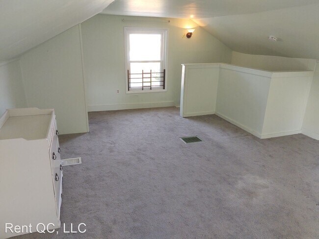 Building Photo - 2 br, 1 bath House - 2313 18th St A