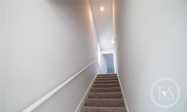 Building Photo - 254 Flagler Dr