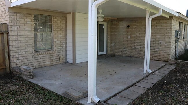 Building Photo - 19434 Glenway Falls Dr