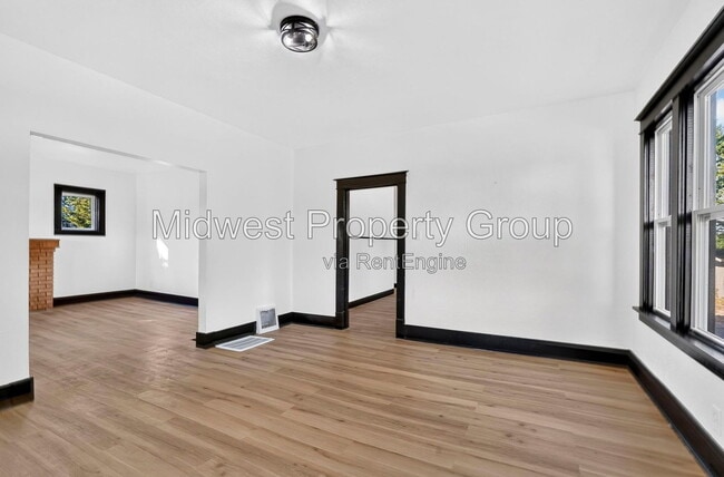 Building Photo - 11560 Old Halls Ferry Rd