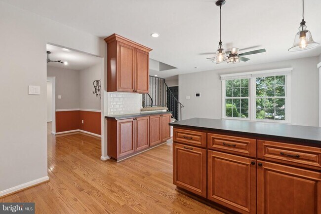 Building Photo - 7401 Willshire Hunt Ct