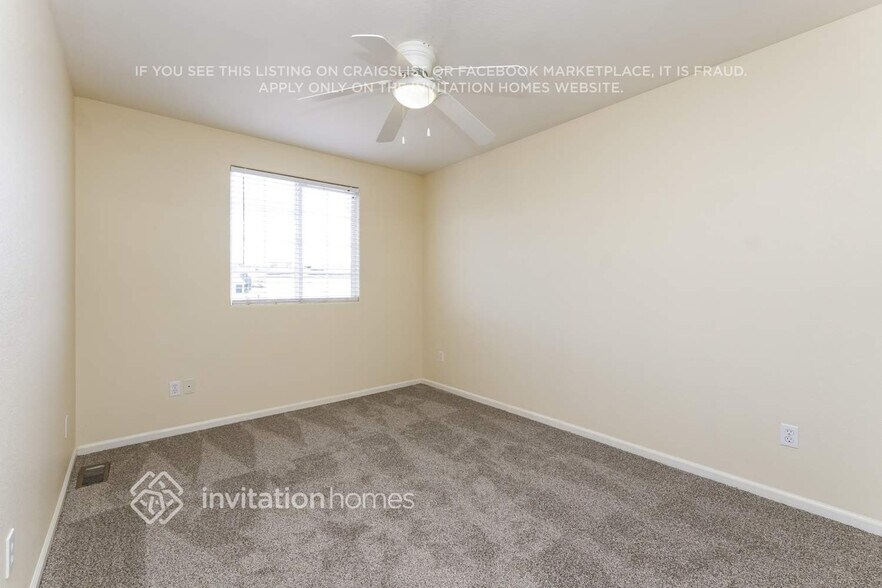 Building Photo - 1245 Legend Oak Dr